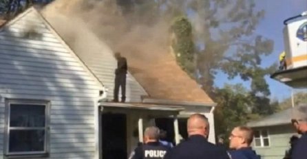 Zapalio je svojoj djevojci kuću, a onda se popeo na krov i uradio nešto potupuno suludo (VIDEO)