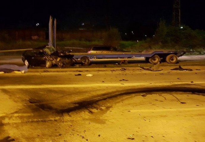 Zenica: Teška saobraćajna nesreća, dvije osobe smrtno stradale