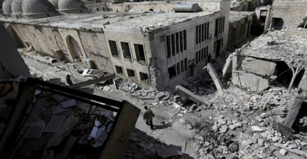 SAD gađale sirijsku vojsku - 62 mrtvih, Pentagon saopćio da je bilo "nenamjerno"