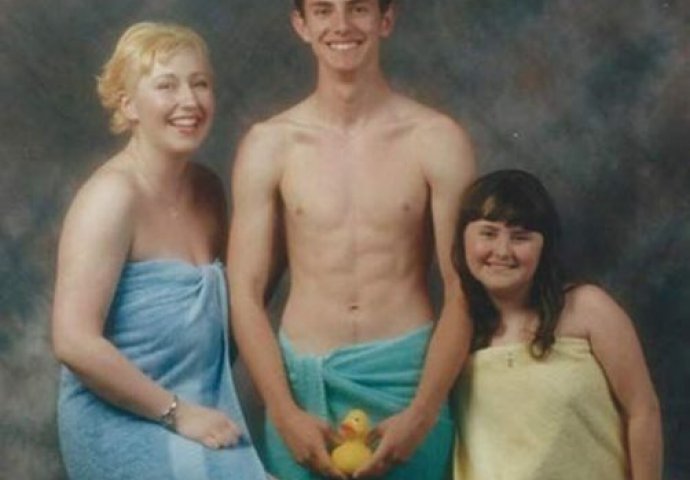 Najgore od najgorih: Ovo su najbizarnije porodične fotografije ikada uslikane