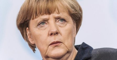 Angela Merkel priznala da je izgubila kontrolu nad migrantskom krizom