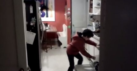 Skrivena kamera je snimila zadivljujući izvedbu dječaka koji je prao suđe u kuhinji: Ovo morate pogledati! 