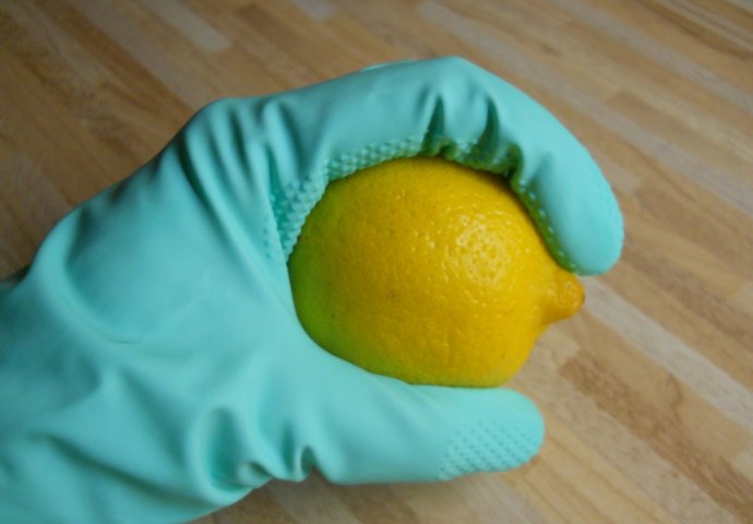 Limunom ekološki otklonite bakterije s kuhinjskih površina