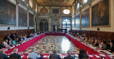 Venecijanska komisija: Odustajanje od referenduma jedina legitimna odluka RS-a