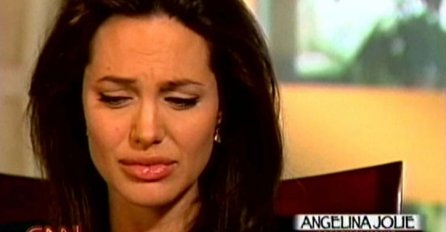 Vezana, silovana i mučena: Angelina Jolie otkrila jezive detalje sekte u kojoj je bila! (VIDEO)