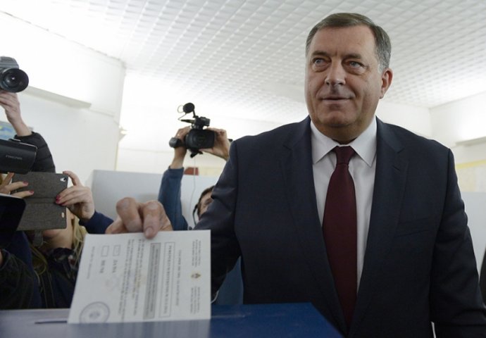 Srbi nikada nisu imali sreće s referendumima