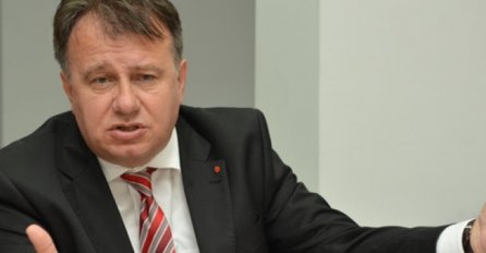 Nermin Nikšić: “Bakir Izetbegović je prodao BiH”