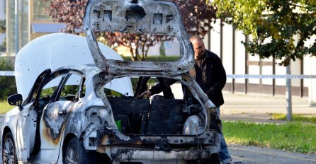 Rat na zagrebačkim ulicama: Šestorka zapalila auto vozača Ubera, no policiju zbunjuje jedan detalj...