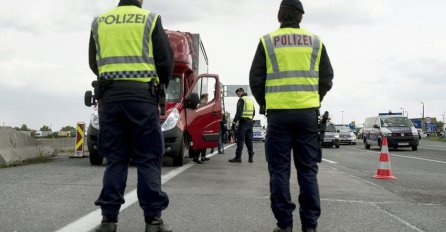 Austrija: Policija uhapsila četiri osobe sa materijalom za bombu
