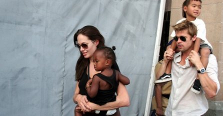 Angelina dobila starateljstvo nad djecom, a evo na šta je sve Brad morao da pristane da bi ih viđao (FOTO) 