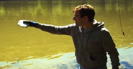Bacio je kamen u rijeku: Ono što je uslijedilo na 0:13 sekudni, nije mogao ni sanjati (VIDEO)