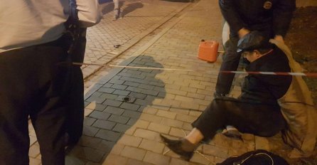 Naoružan muškarac uletio u sinagogu, jedna osoba povrijeđena