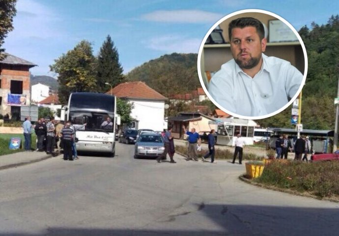 Novi.ba u Srebrenici: 'Tri puta više vozila sa srbijanskim tablama, nego sa bosanskim'