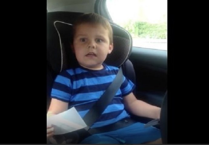 Rekla je svom sinu da u njenom stomaku raste beba, njegova reakcija nasmijala je milione (VIDEO)