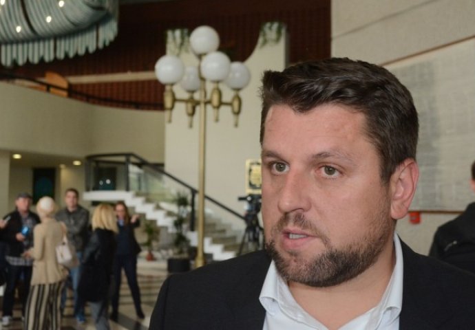 Duraković: Listiće treba staviti na pregled CIK-u, postoje nelogičnosti