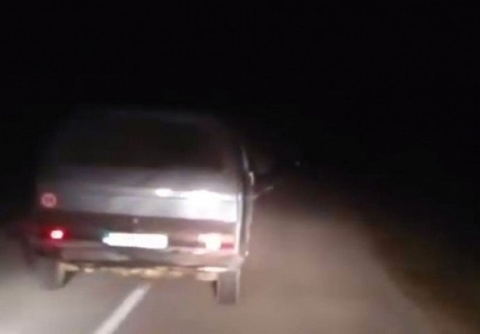 Nije dao hitnoj da ga pretekne, pa uhapšen (VIDEO) 