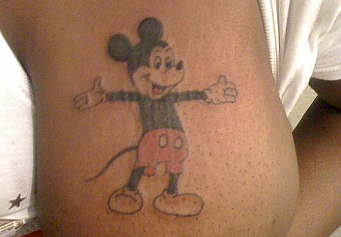 Šta reći?! Ove tetovaže na grudima će vas potpuno ostaviti bez teksta