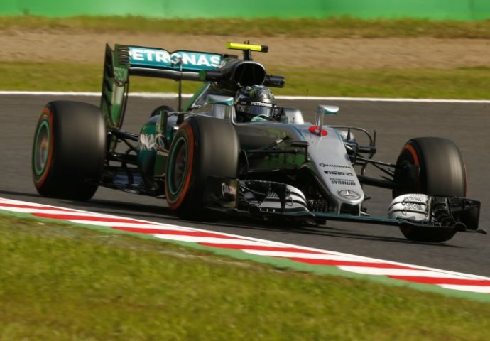 Spektakularne kvalifikacije: Rosberg stotinku ispred Hamiltona, odlični Ferrari