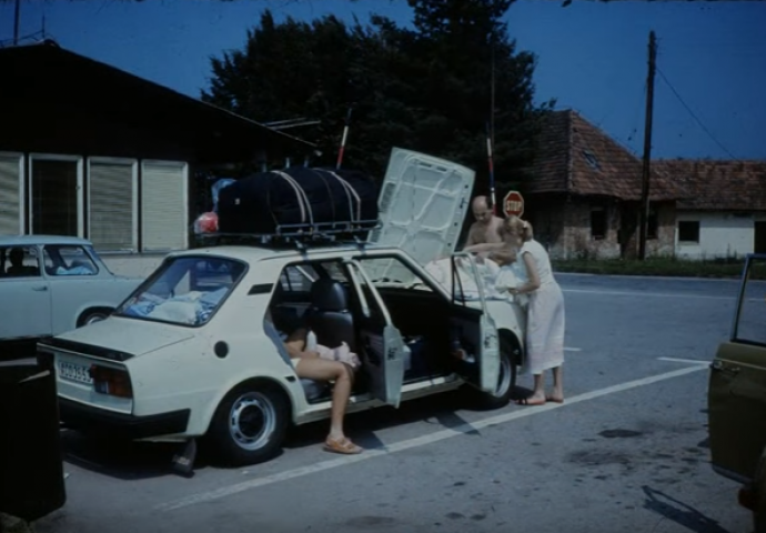 Fotografije koje će vam izmamiti osmijeh: Prisjetili smo se kako su nam nekad izgledala ljetovanja 
