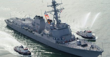 Rakete s obale Jemena ispaljene na američki razarač USS Mason