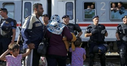 Migranti u Sloveniji u centrima uz granicu moći će boraviti najviše 48 sati