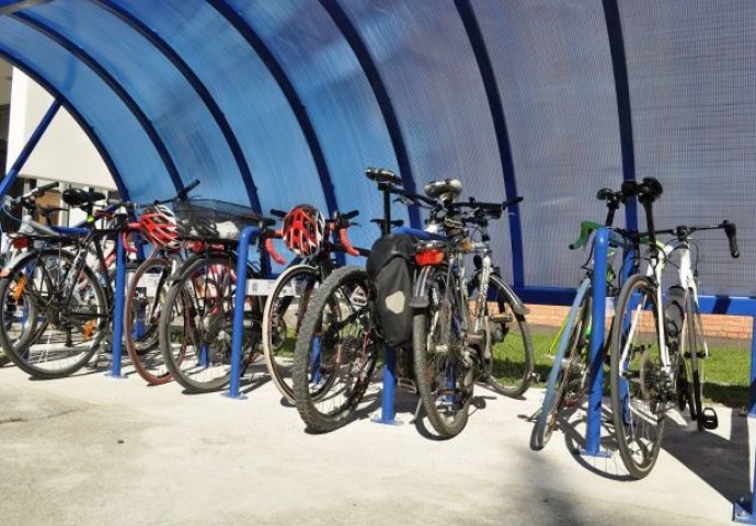 U Bihaću se otvara moderni natkriveni parking za bicikla