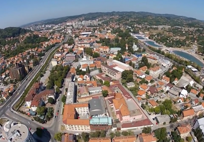 Tuzla prvi grad u BiH koji je uveo autobuse na prirodni plin