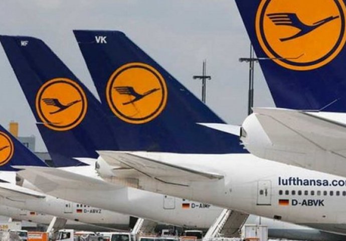 Avion Lufthanse prinudno sletio zbog dima u pilotskoj kabini