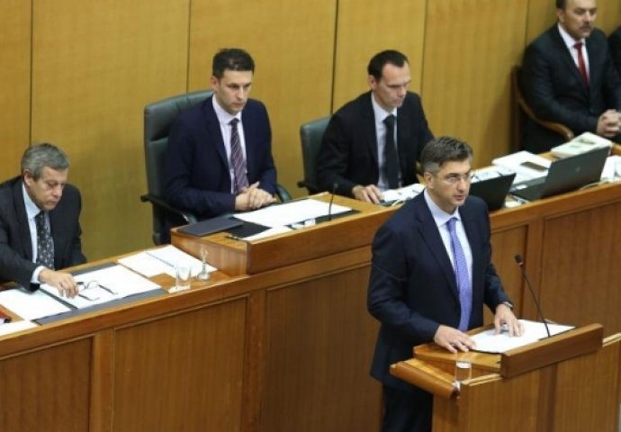 Plenković je predstavio svoju Vladu u Saboru, poznati su ministri, a rasprava je u toku
