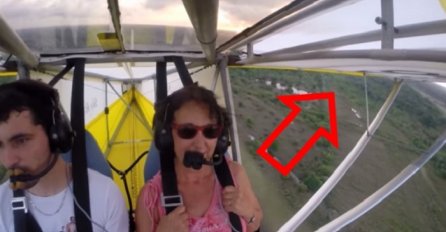 Izgledao je kao obični let avionom, ali onda se desilo nešto neviđeno (VIDEO)