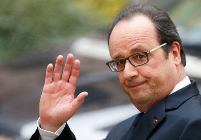 Političko samoubistvo Hollandea: Objavljena zbirka njegovih intervjua 