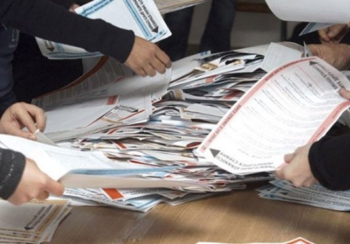 U Sarajevu počelo ponovno brojanje glasova sa 52 biračka mjesta