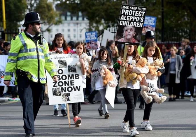 U Londonu demonstranti tražili prekid bombardovanja Halepa