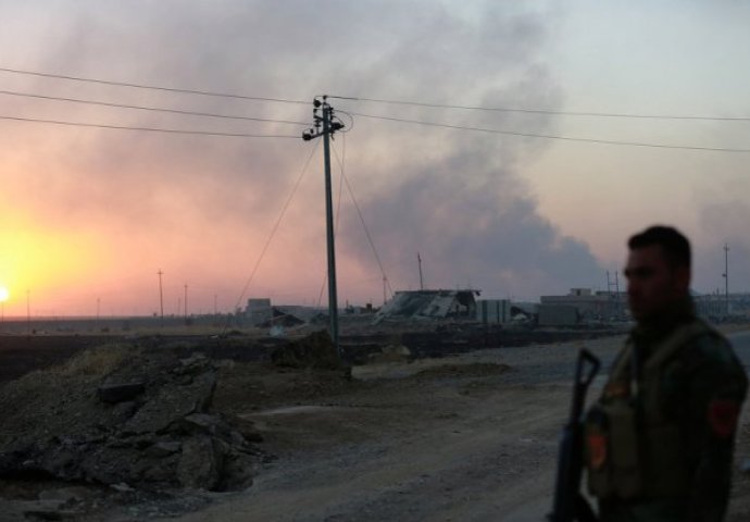 Kurdska vojska na osam kilometara od Mosula