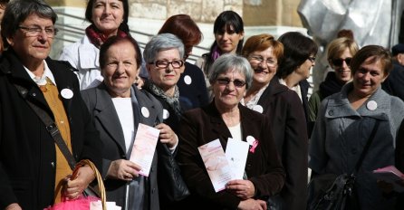 Međunarodni dan borbe protiv raka dojke: 'Prevencije nema, postoji samo rano otkrivanje!' [FOTO]