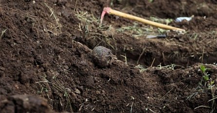Ubijeni Bošnjaci zakopani u štali: Na području Kalesije pronađen veći broj spaljenih kostiju