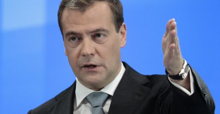 Dmitrij Medvedev evakuisan nakon izbijanja požara u Moskvi