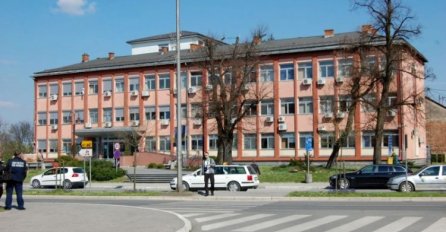 Brčko: Bošnjački predstavnici bojktirali današnju sjednicu Vlade