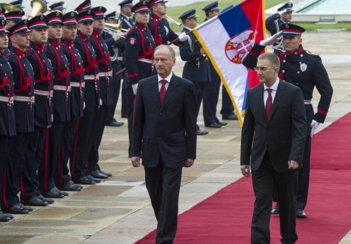 Ruski državljani protjerani iz Srbije zbog učešća u pripremama terorističkih akcija u Crnoj Gori