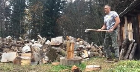 Raspametio pripadnice ljepšeg spola: Kad Čeda Jovanović cijepa drva, dame ubrzano dišu! (VIDEO)