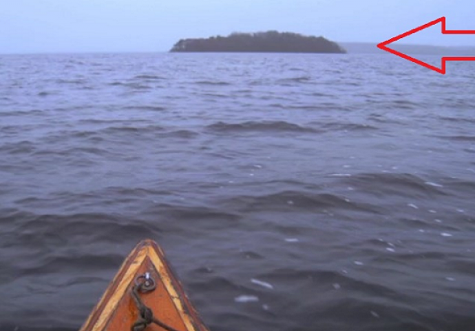 Krenule su čamcem prema napuštenom otoku, ono što su tamo vidjele je čudesno (VIDEO)