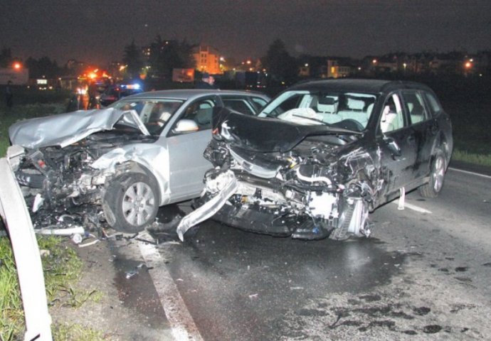 Četiri osobe povrijeđene u saobraćajnoj nesreći