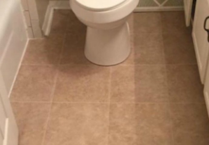 Na pod u kupatilu prosula je crnu boju, a onda je napravila nešto što ćete odmah poželjeti i sami da uradite! 