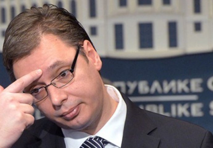 Aleksandar Vučić zabranio javno iznošenje podataka o incidentima s oružjem  