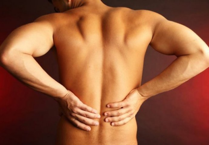 Često vas bole leđa? Ovo su simptomi koji ukazuju na slab rad bubrega!