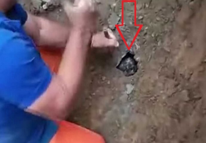 Počeo je kopati rupu u tlu: Ono što je pronašao ispod, ostavlja bez riječi (VIDEO)