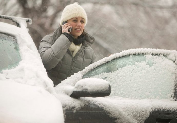 Vozači, od danas je obavezno korištenje zimske opreme, kazne za nepoštivanje rigorozne