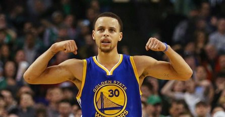 Senzacionalni Steph Curry ponovo oborio rekord po broju trojki