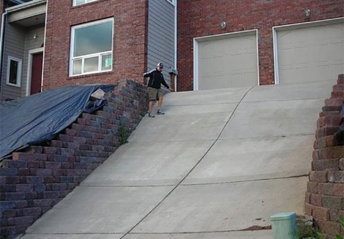 Kako se ovo uopšte moglo dogoditi? Nevjerovatno bizarne kuće u kojima bi i najhrabriji potpuno odlijepili!