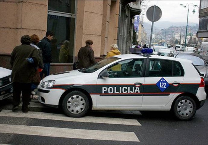 Salkičević: Nekoliko hiljada policajaca dolazi na proteste pred zgradu Vlade FBiH u Sarajevu